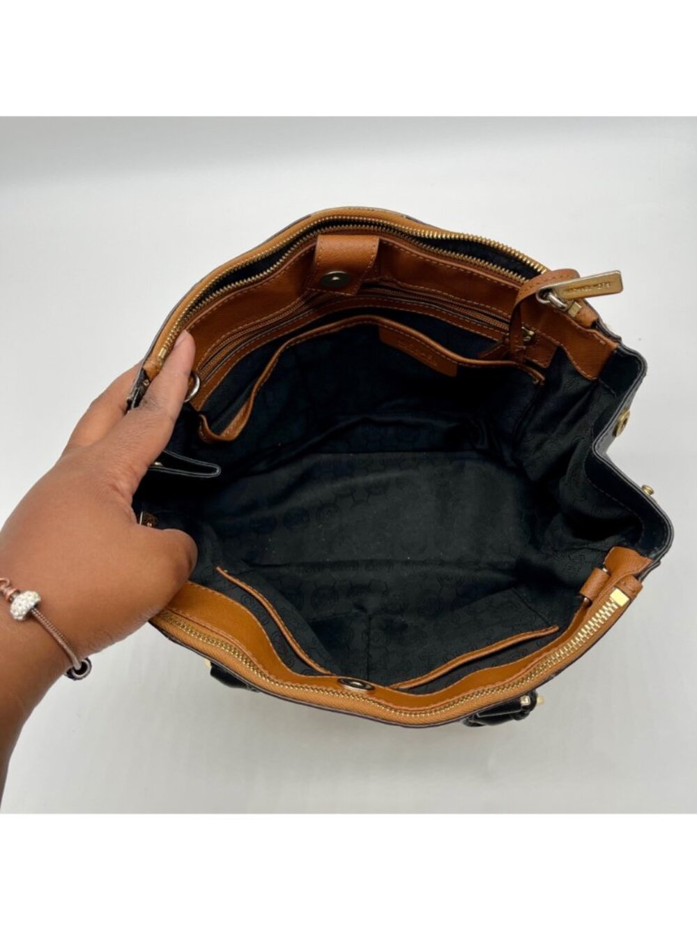 Michael Kors Large Leather Tri-Color Sutton Tote Bag - Picture 10 of 10